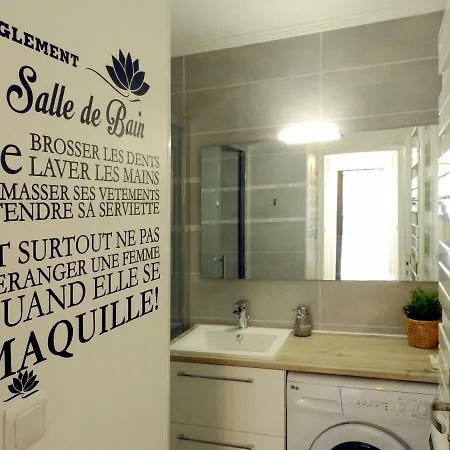 Appartement T2 De 40M2 Refait A Neuf Pour Vous ! Climatise La Grande-Motte Exterior foto