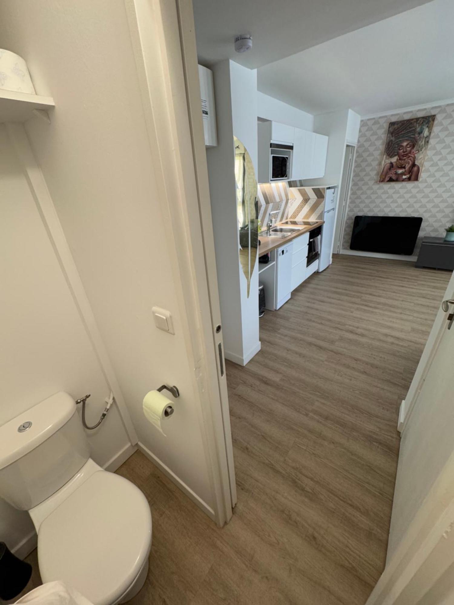 T2 De 40m2 Refait à Neuf Pour Vous ! Climatisé * La Grande Motte
